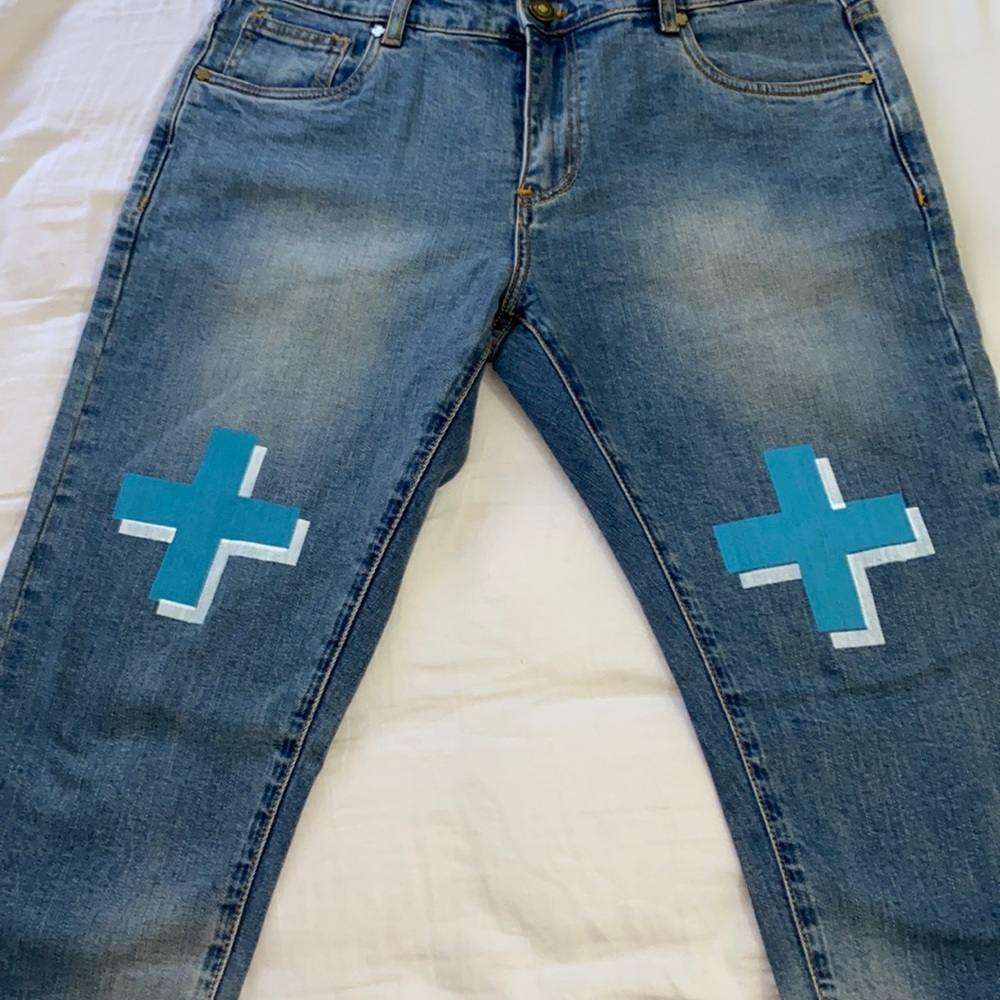 Pink dolphin size 34 jeans